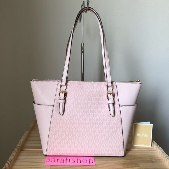 🌼Michael Kors Purse - Picture 2 of 12